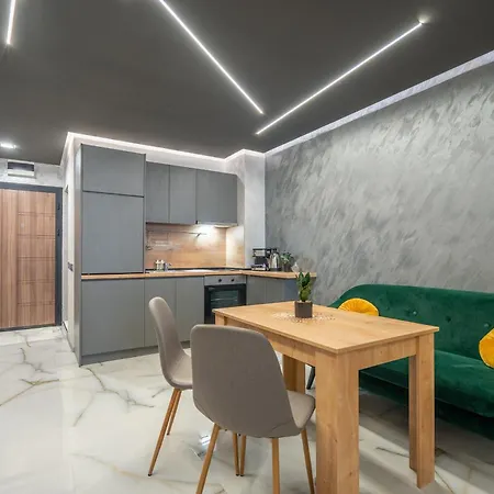 Cozy Homes 4 Apartment *